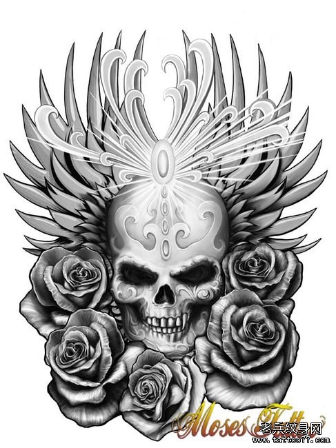 一款帅气的骷髅与玫瑰花纹身图案_武汉纹身店