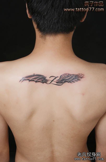 具有梦想含义的翅膀纹身图案