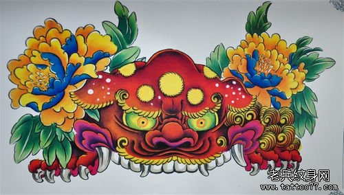 漂亮的彩色唐狮与牡丹纹身图案