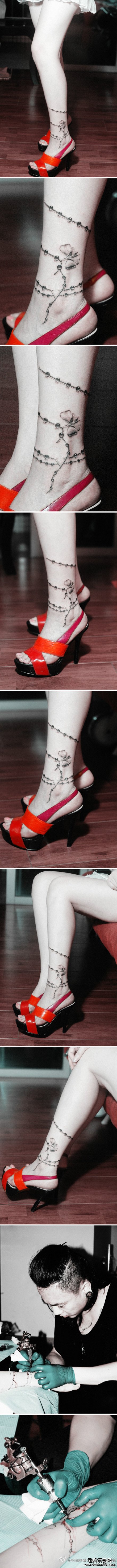 美女腿部潮流精美的脚链纹身图案