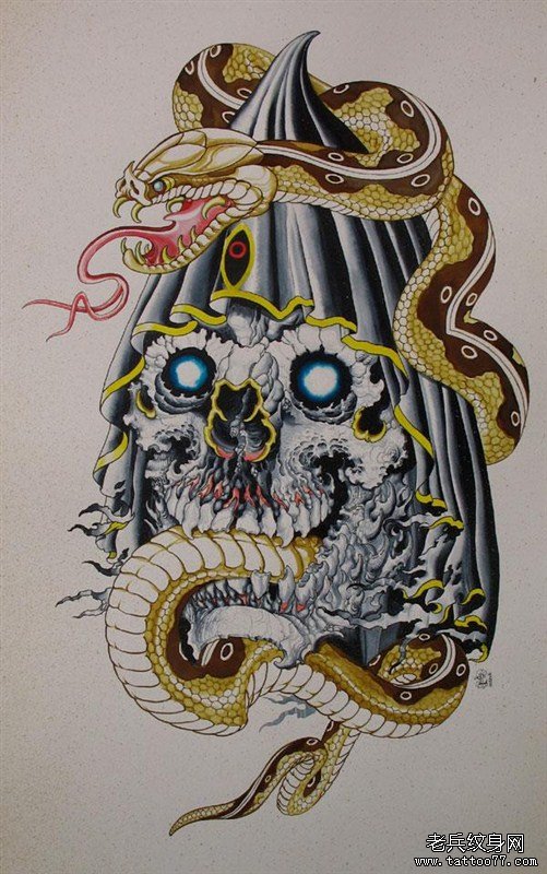 潮流很帅的一款蛇与骷髅纹身手稿