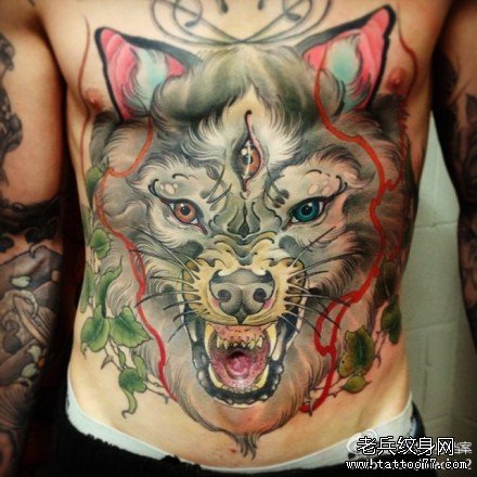 男人前胸超帅很酷的狼头纹身图案
