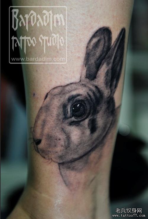 分享一款可爱兔子纹身作品