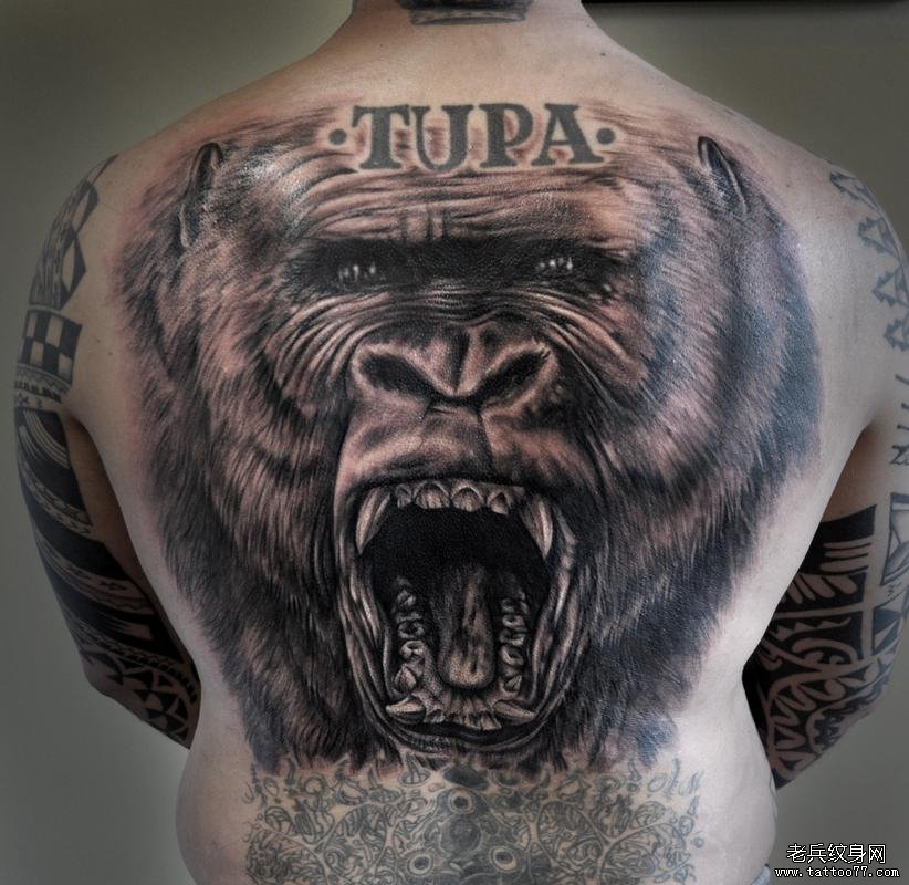 分享一款霸气的满背大猩猩纹身图片