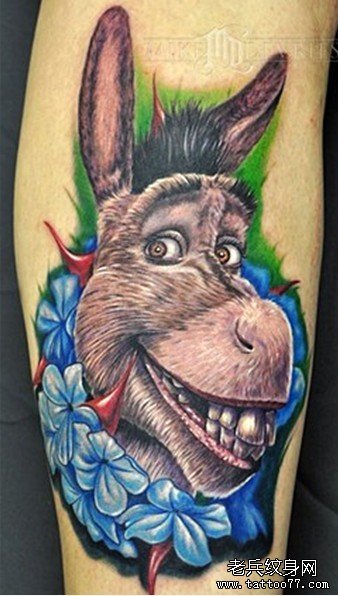 一款超萌的驴子纹身图案