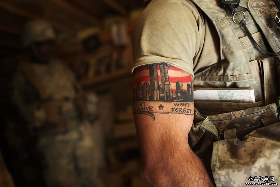 美国大兵手臂臂环高清纹身壁纸图片