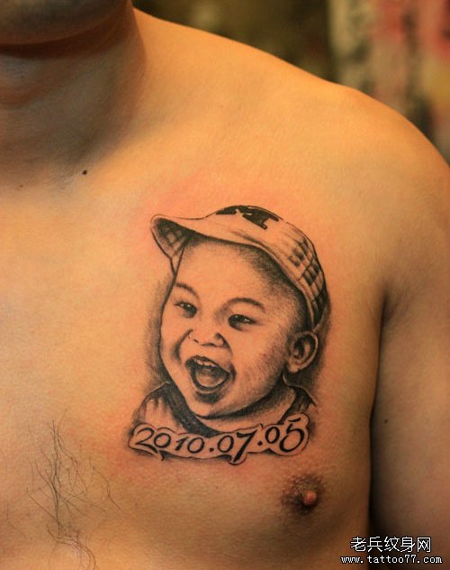 前胸肖像纹身图案由武汉最好的刺青店推荐