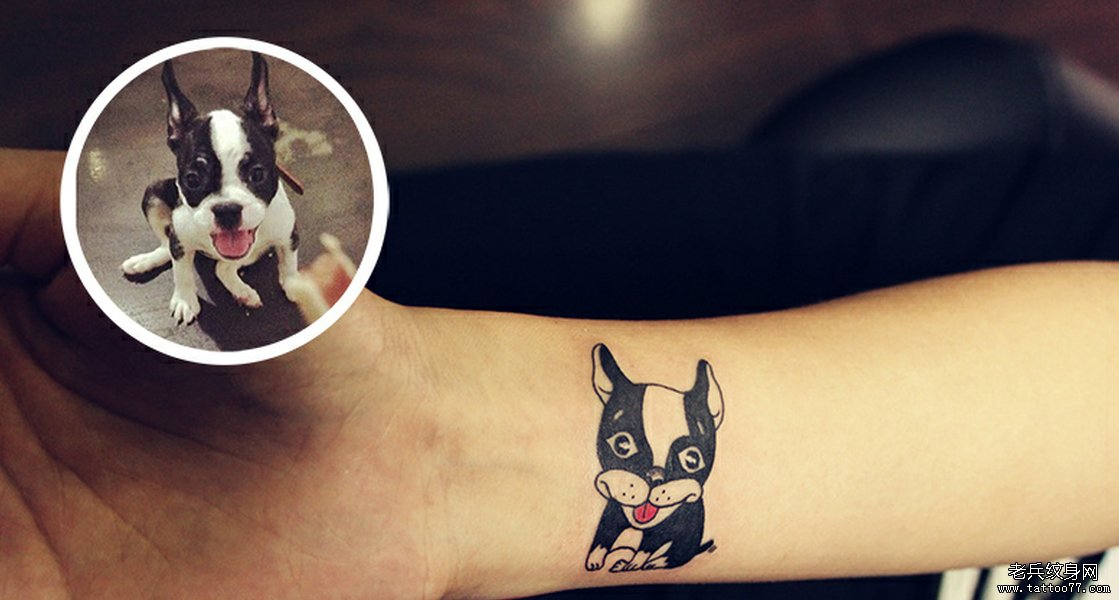 武汉纹身网推荐一款手腕小狗纹身图案