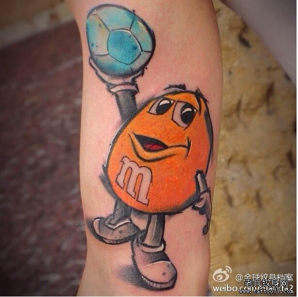 武汉最好的纹身馆推荐一款手臂卡通纹身图案