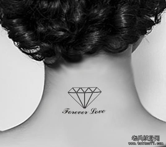 脖子钻石纹身图案由武汉最好的纹身店推荐