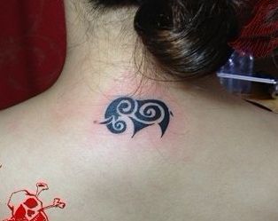 纹身 武汉/女孩子喜欢的可爱图腾大象纹身图案