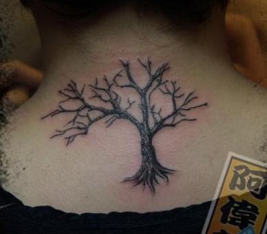 纹身 武汉/一款脖子流行的树纹身图案