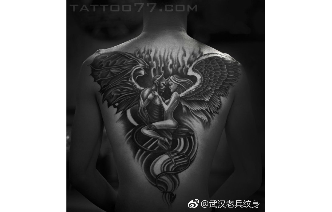 背部天使恶魔纹身图案作品