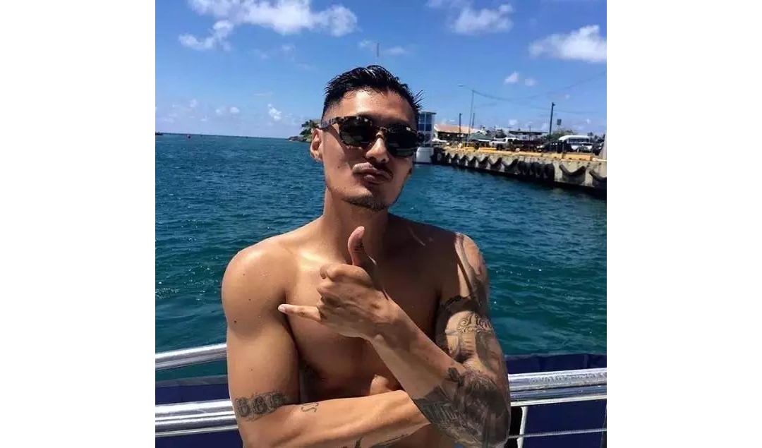 余文乐亲自下场diss跟风biao？纹身不一小心就成了和陌生人的情侣图？ ... ... ... ...