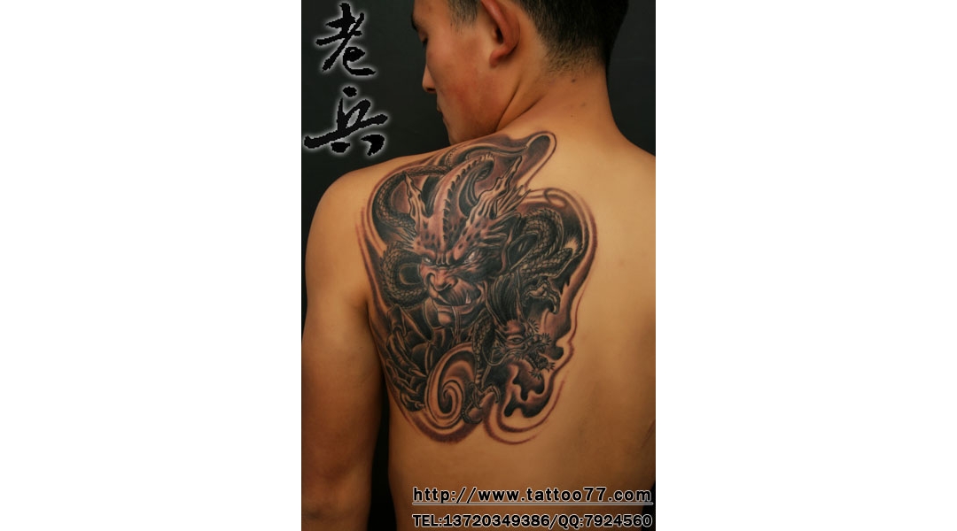 来自南京的客人，背部传统神魔纹身图案（tattoo）作品！