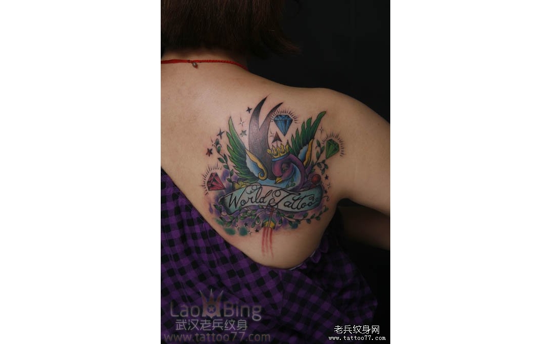 李哲为湖北荆门纹身爱好者知足的new school tattoo风格作品欣赏