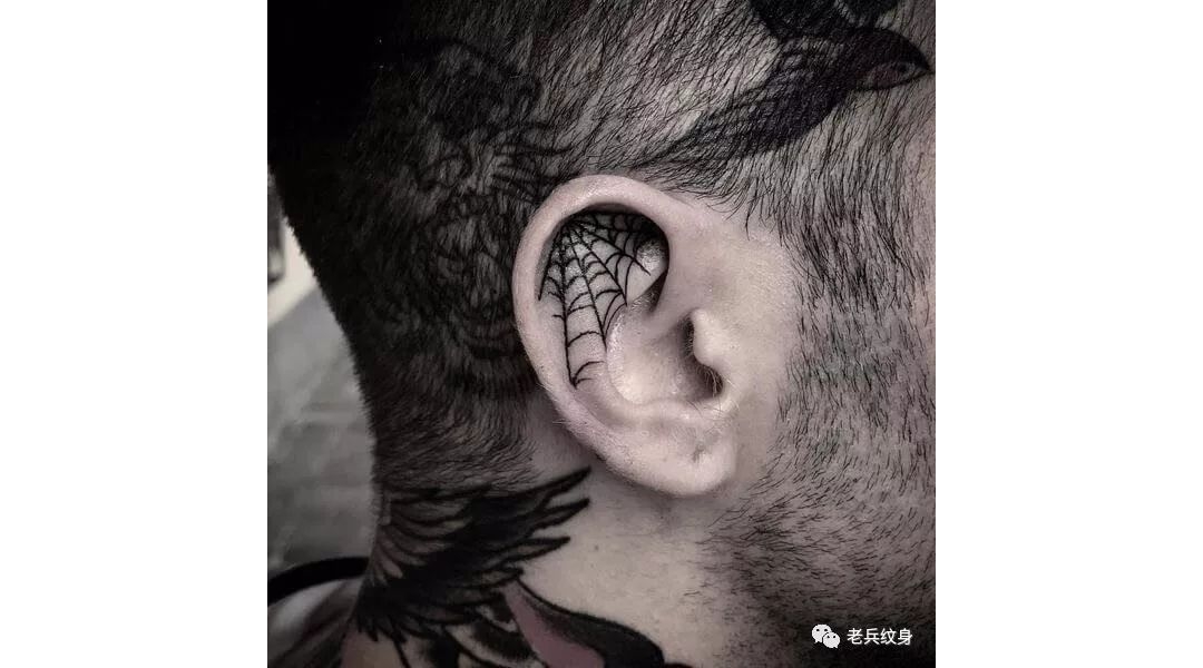 纹身素材——男生耳骨