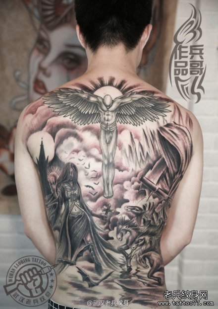 天使吸血鬼四骑士亡灵组合的欧美满背纹身作品及寓意