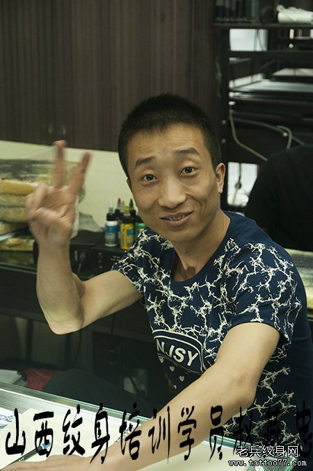 山西纹身培训学员赵燕忠武汉纹身培训中