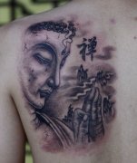 背部一款经典的佛头纹身图案