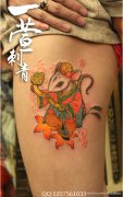 美女腿部可爱的老鼠纹身图案