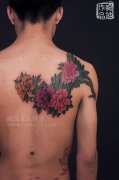 武汉纹身店制作的百花之王牡丹纹身图案作品及寓意