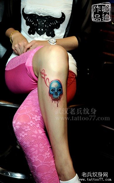 美女腿部帅气彩色骷髅纹身遮盖疤痕作品