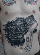 男人腹部超酷的school狼头纹身图案
