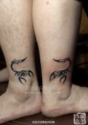 爱的见证之脚部情侣蝎子纹身图案作品