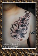 男人前胸经典潮流的水墨莲花纹身图案