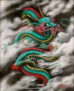 经典潮流的一款满背彩色龙纹身手稿