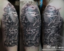 手臂潮流经典的招财貔貅纹身图案