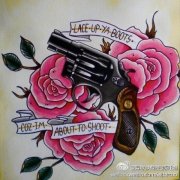 一款潮流经典的玫瑰手枪纹身手稿