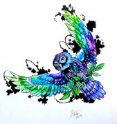 一款潮流时尚的彩色猫头鹰纹身手稿