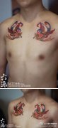 男生胸前时尚经典的小燕子纹身图案