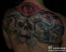男人后背霸气超酷的恶魔骷髅纹身图案