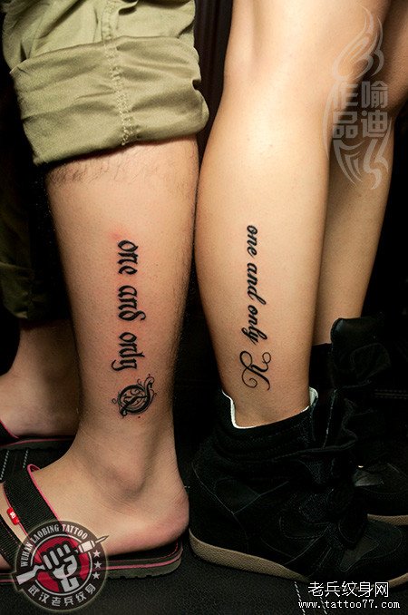 最好的纹身店打造的两款小腿部字母纹身作品