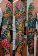 超帅漂亮的彩色花臂蛇纹身图案