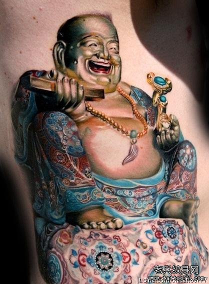 分享一款胸口佛纹身图案