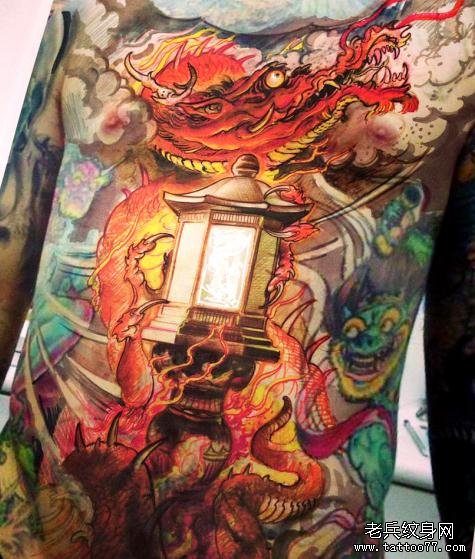 分享一款经典的传统龙纹身作品
