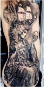 侧腰上一款精致的女人物纹身作品