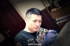2014年3月1日兵哥打造后背鲤鱼般若纹身图案过程