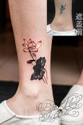 武汉最好的纹身店推荐一款遮盖小腿莲花纹身图案