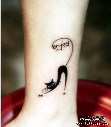 脚踝小猫咪tattoo图案由武汉tattoo网提供