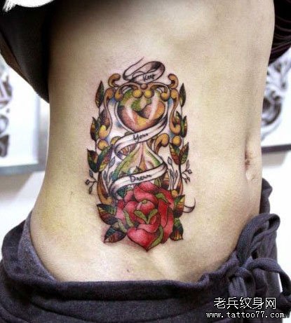 一款腰部schooltattoo图案由武汉纹身网推荐