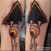 手臂全视之眼纹身图案由武汉刺青店推荐