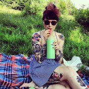 武汉最好的纹身店推荐一款女性花臂纹身图案