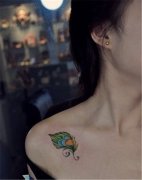 彩色羽毛纹身图案由武汉最好的刺青店推荐