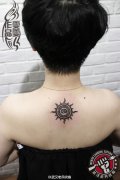 美女颈部十二星座纹身作品及代表意义