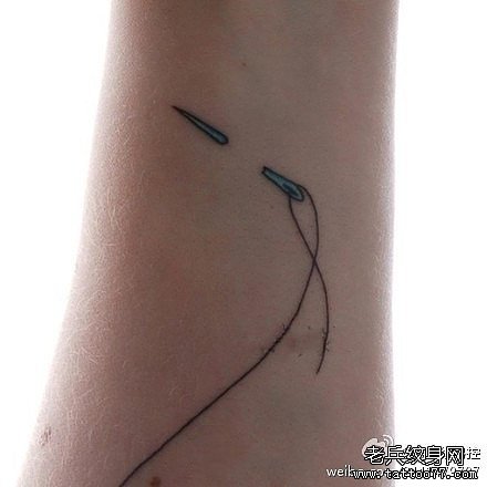 手臂针线纹身图案由武汉纹身店推荐